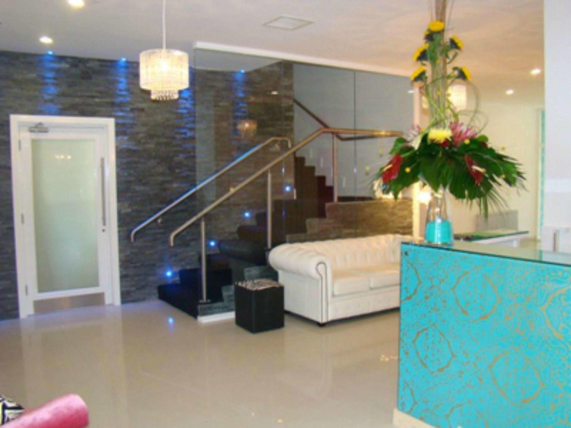 Ashbourne Court Hotel Zewnętrze zdjęcie